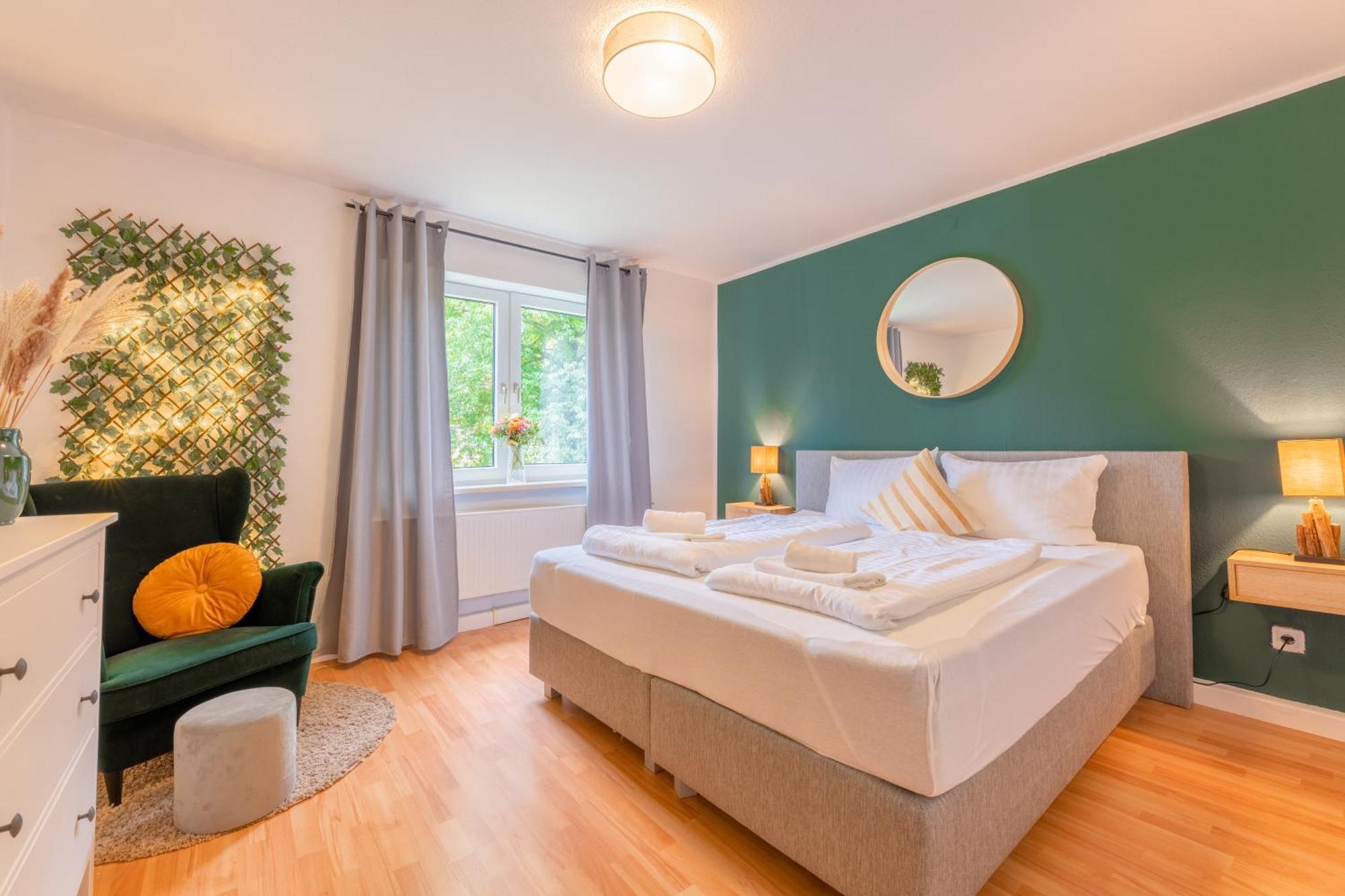 Stay Awesome - Weinberg Apartment, gemütlich, zentral und Parken Kassel Exterior foto